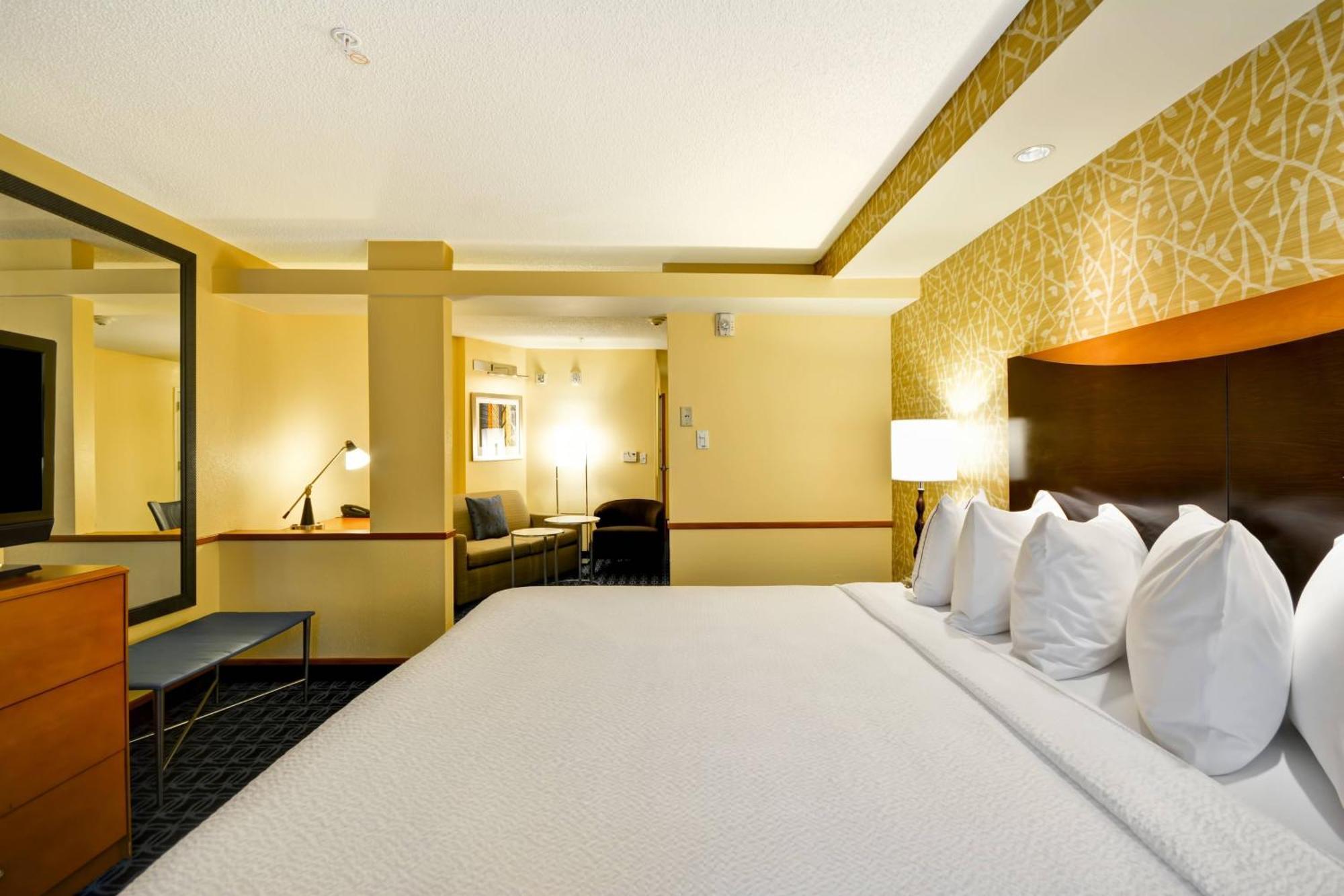 Fairfield Inn & Suites Tampa Fairgrounds/Casino Orient Park Exterior foto