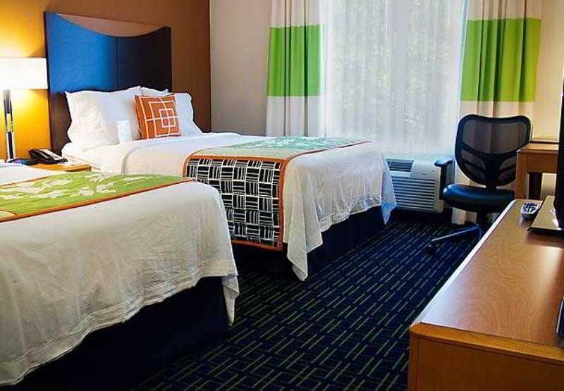 Fairfield Inn & Suites Tampa Fairgrounds/Casino Orient Park Exterior foto